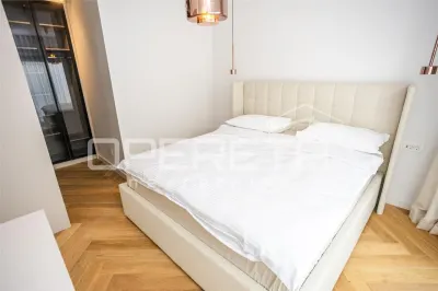 Apartamento de Lujo de Cuatro Plantas en Venta en Podstrana, Sv. Martin, Croatia - foto 18