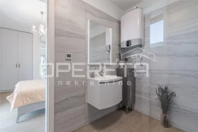 Apartamento en Venta en Porec, Croacia - foto 12