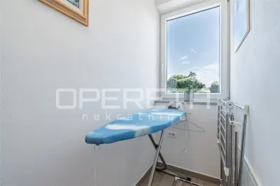 Apartamento en Venta en Porec, Croacia - foto 16