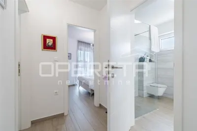 Apartamento en Venta en Porec, Croacia - foto 7