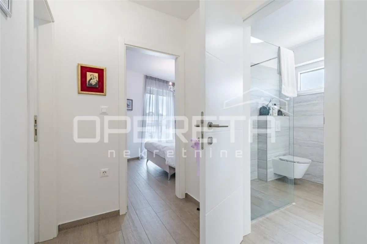 Apartamento en Venta en Porec, Croacia - foto 7