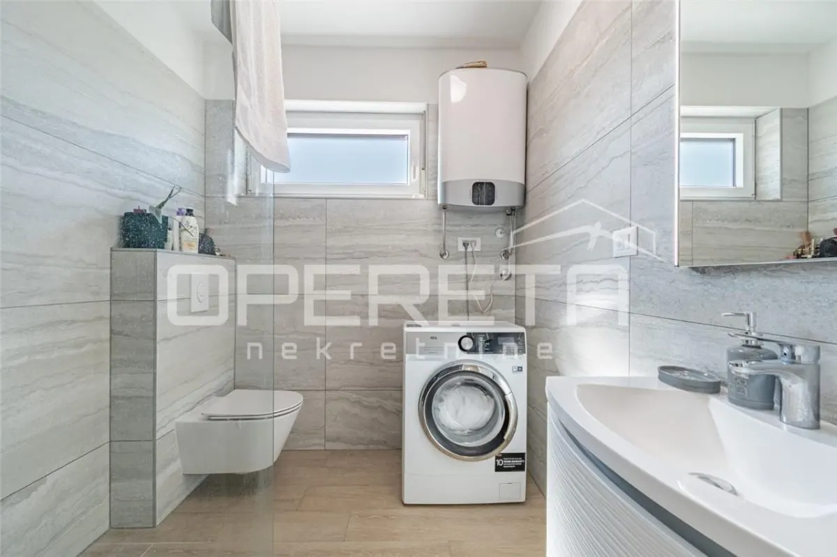 Apartamento en Venta en Porec, Croacia - foto 8