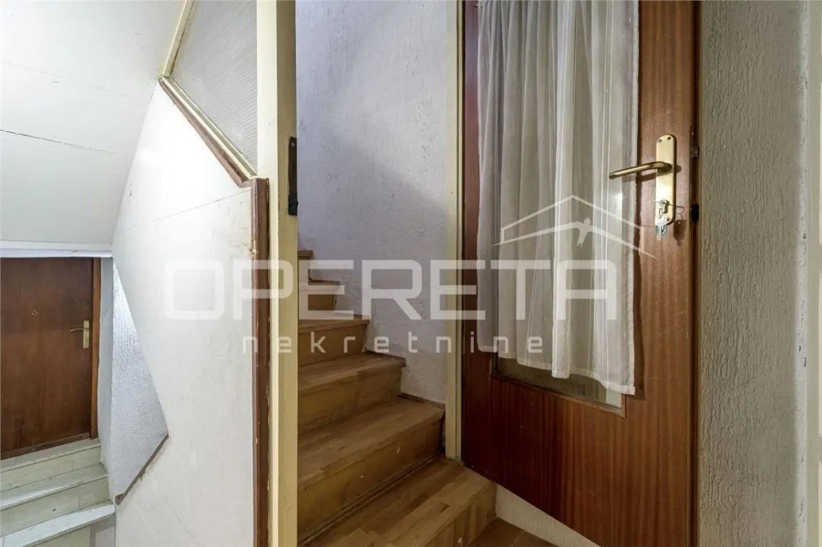 Apartamento de 1.5 Habitaciones en Venta en Rovinj, Croacia – Centro - foto 11