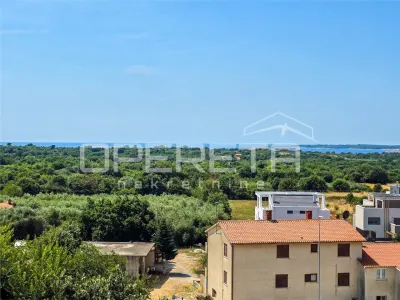 Apartamento de Un Dormitorio en Venta en Liznjan, Croacia - foto 11