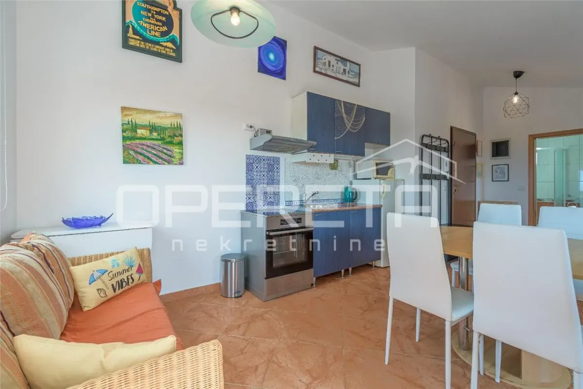 Apartamento de Un Dormitorio en Venta en Liznjan, Croacia - foto 15