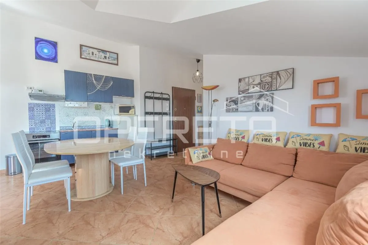 Apartamento de Un Dormitorio en Venta en Liznjan, Croacia - foto 19