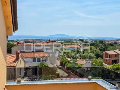 Apartamento de Un Dormitorio en Venta en Liznjan, Croacia - foto 8
