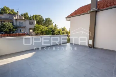 Three-Bedroom Apartment for Sale in Šibenik, Croatia - Šibenik