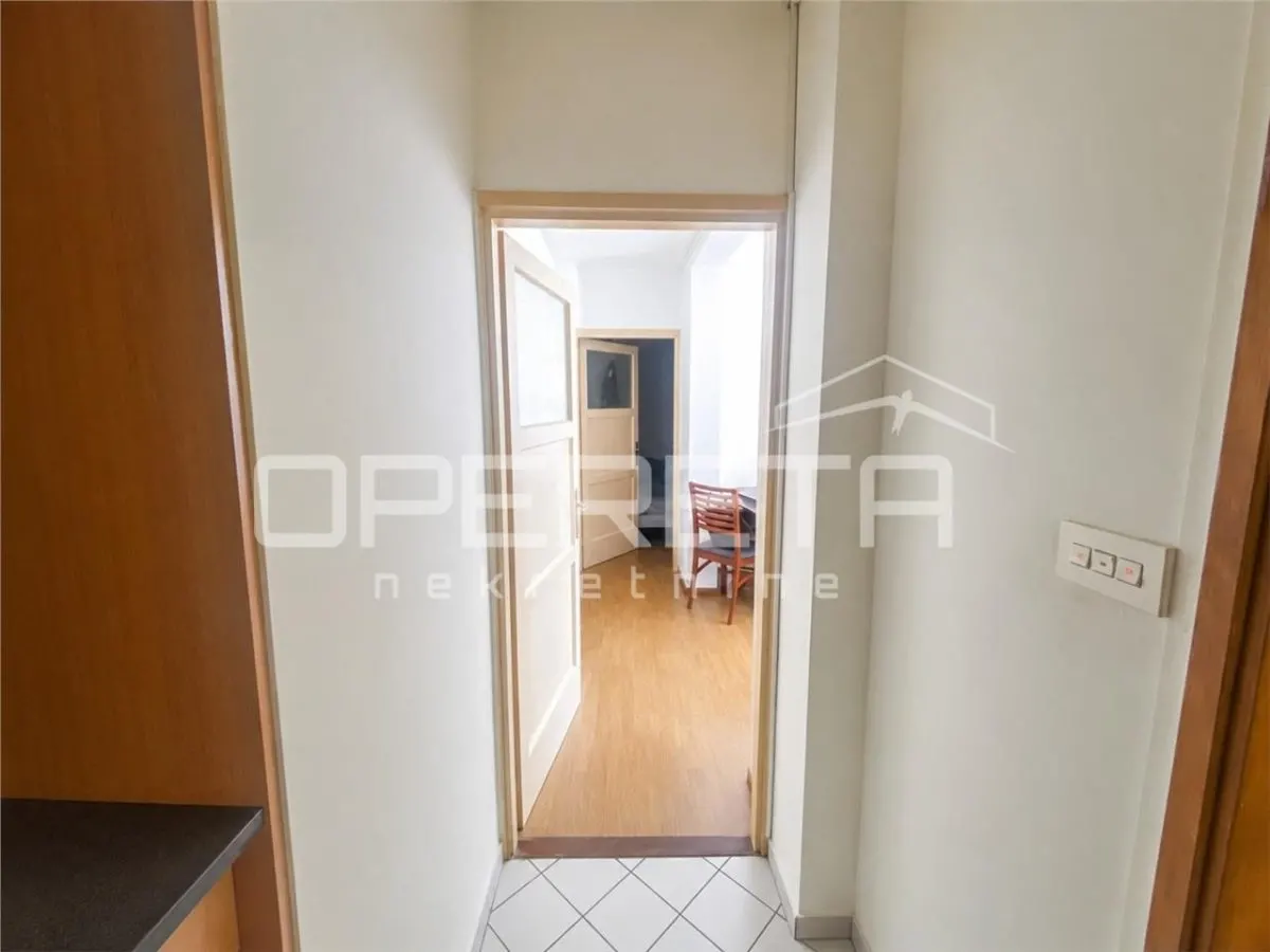 Appartement à Vendre à Šibenik, Croatie - foto 3