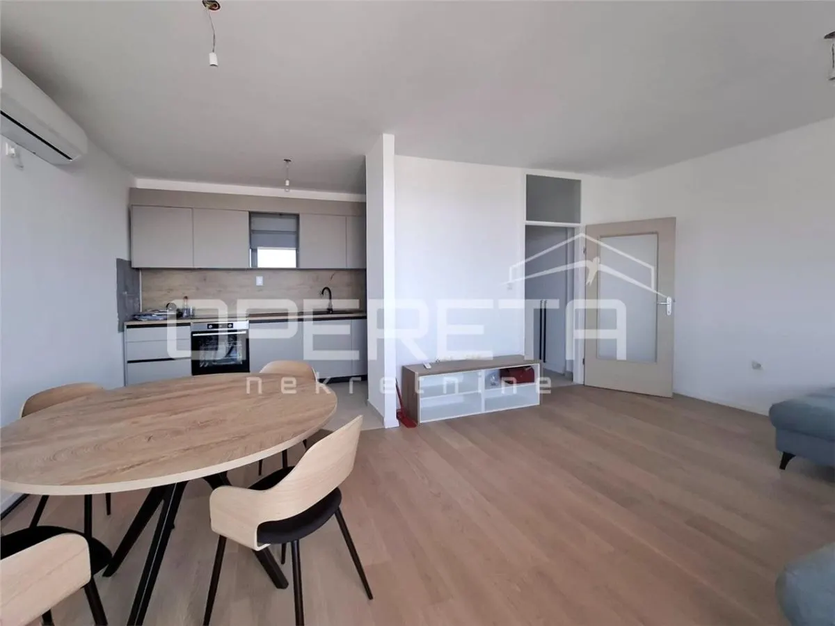 Apartment for Sale in Makarska, Croatia - foto 2