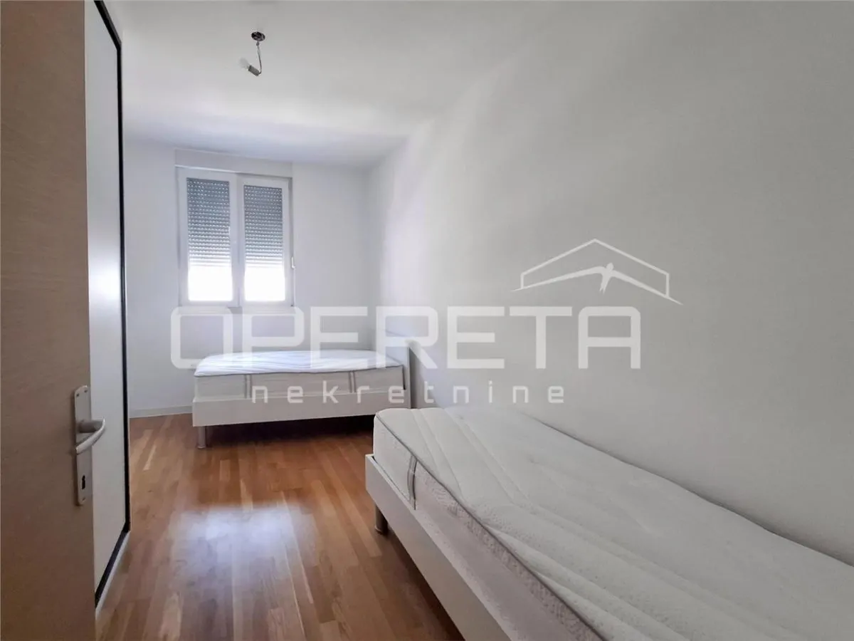 Apartment for Sale in Makarska, Croatia - foto 12