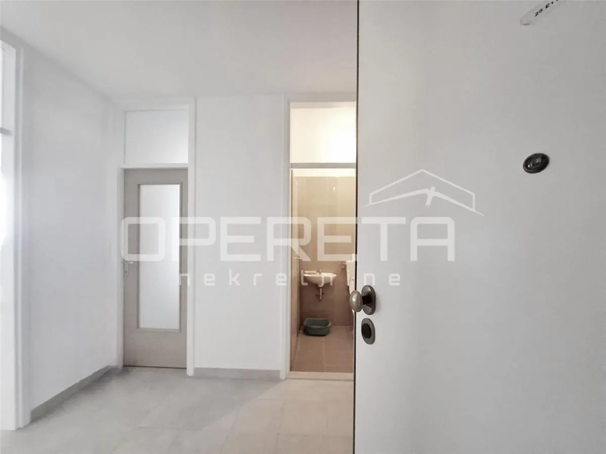 Apartment for Sale in Makarska, Croatia - foto 13