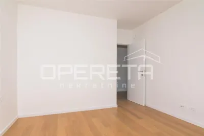 Three-Bedroom Apartment for Sale in Zagreb, Croatia - foto 12
