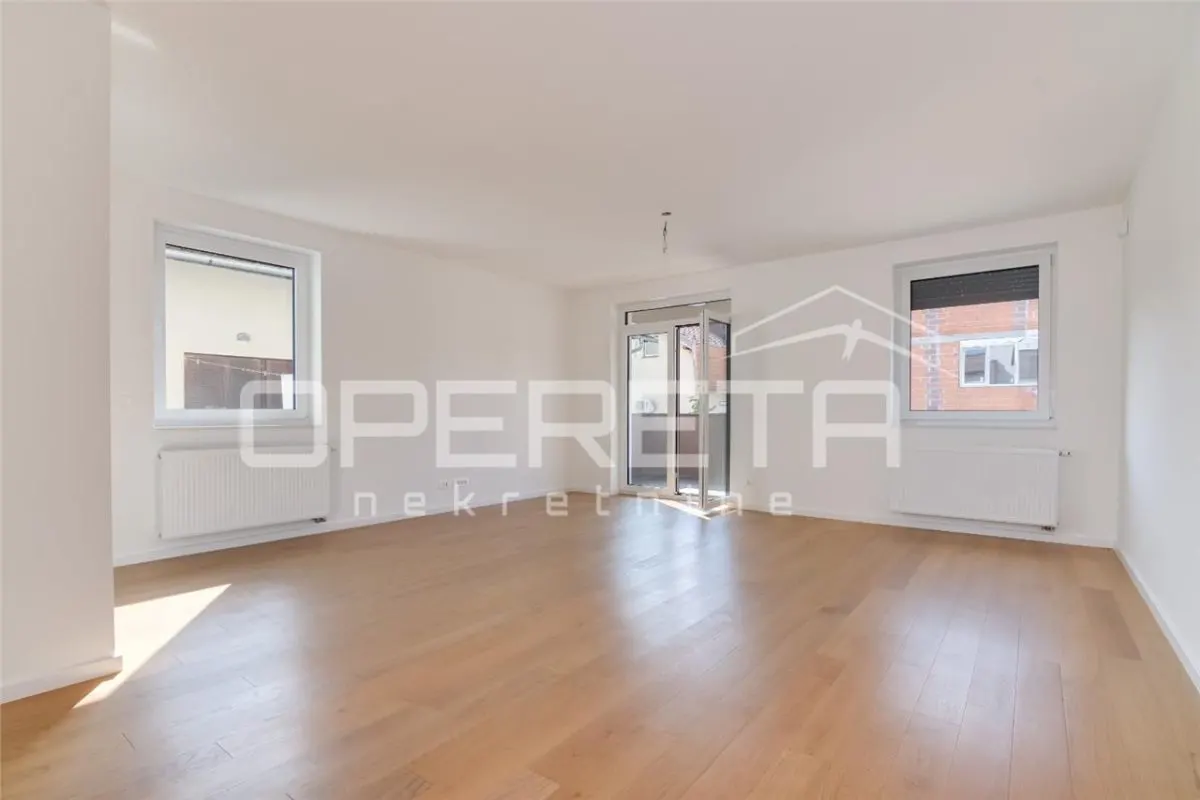 Three-Bedroom Apartment for Sale in Zagreb, Croatia - foto 3