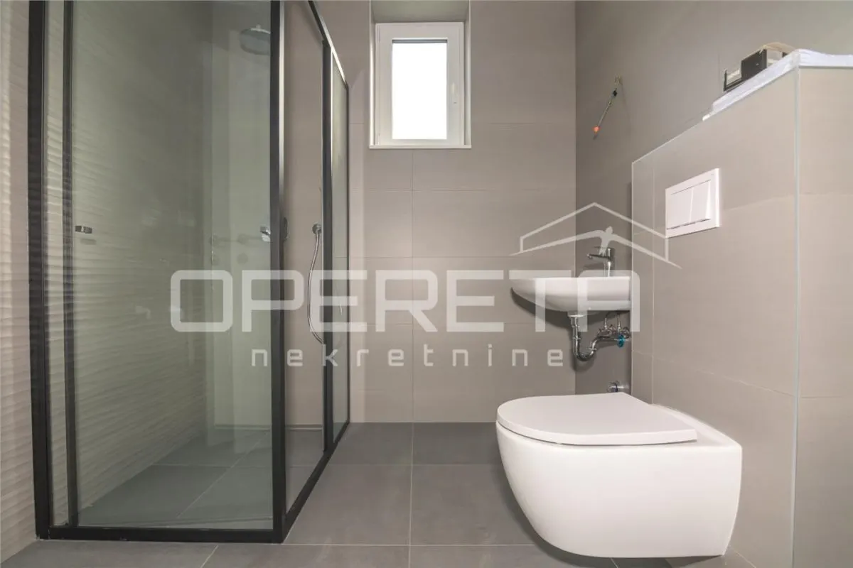 Three-Bedroom Apartment for Sale in Zagreb, Croatia - foto 5