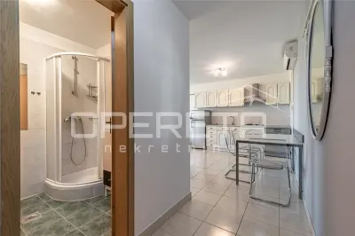 Apartamento en Venta en Umag, Croacia – Vistas al Mar - foto 6