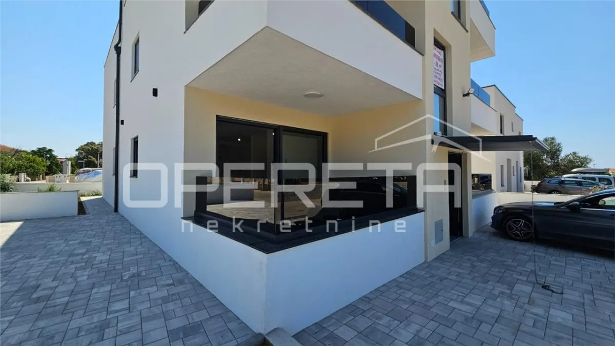 Ground Floor 3-Bedroom Apartment with Garden for Sale in Vir, Croatia - foto 1