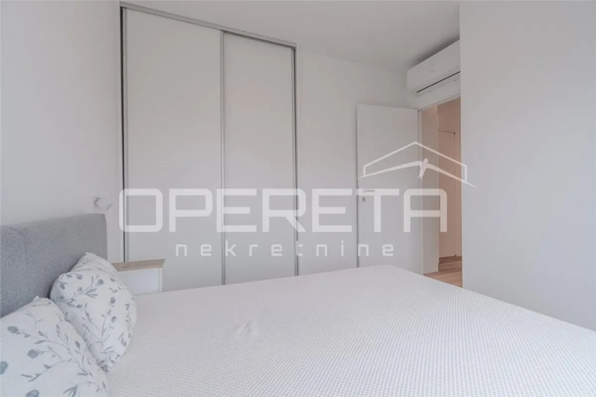 Apartamento en Venta en Umag, Croacia - foto 10