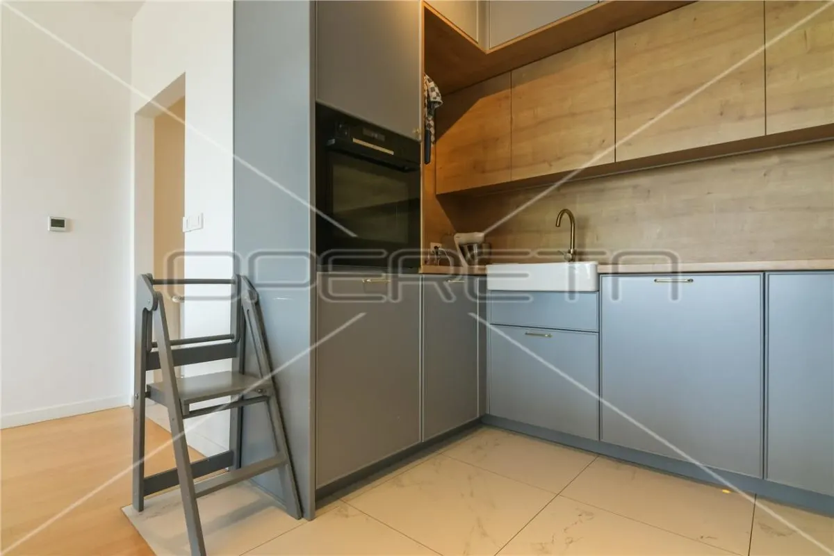 Apartamento de Cuatro Dormitorios en Alquiler en Zagreb, Croacia - foto 6