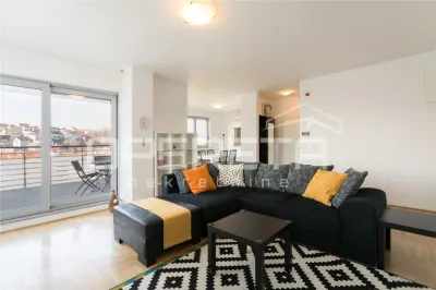 Apartamento de Tres Dormitorios en Alquiler en Zagreb, Maksimir - Zagreb