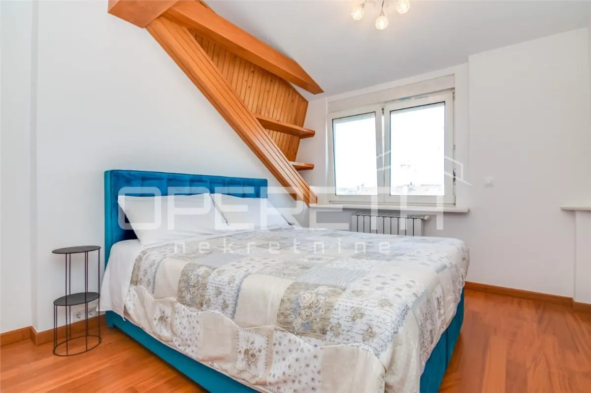 Appartement Quatre Chambres à Louer à Zagreb, Bukovac - foto 10