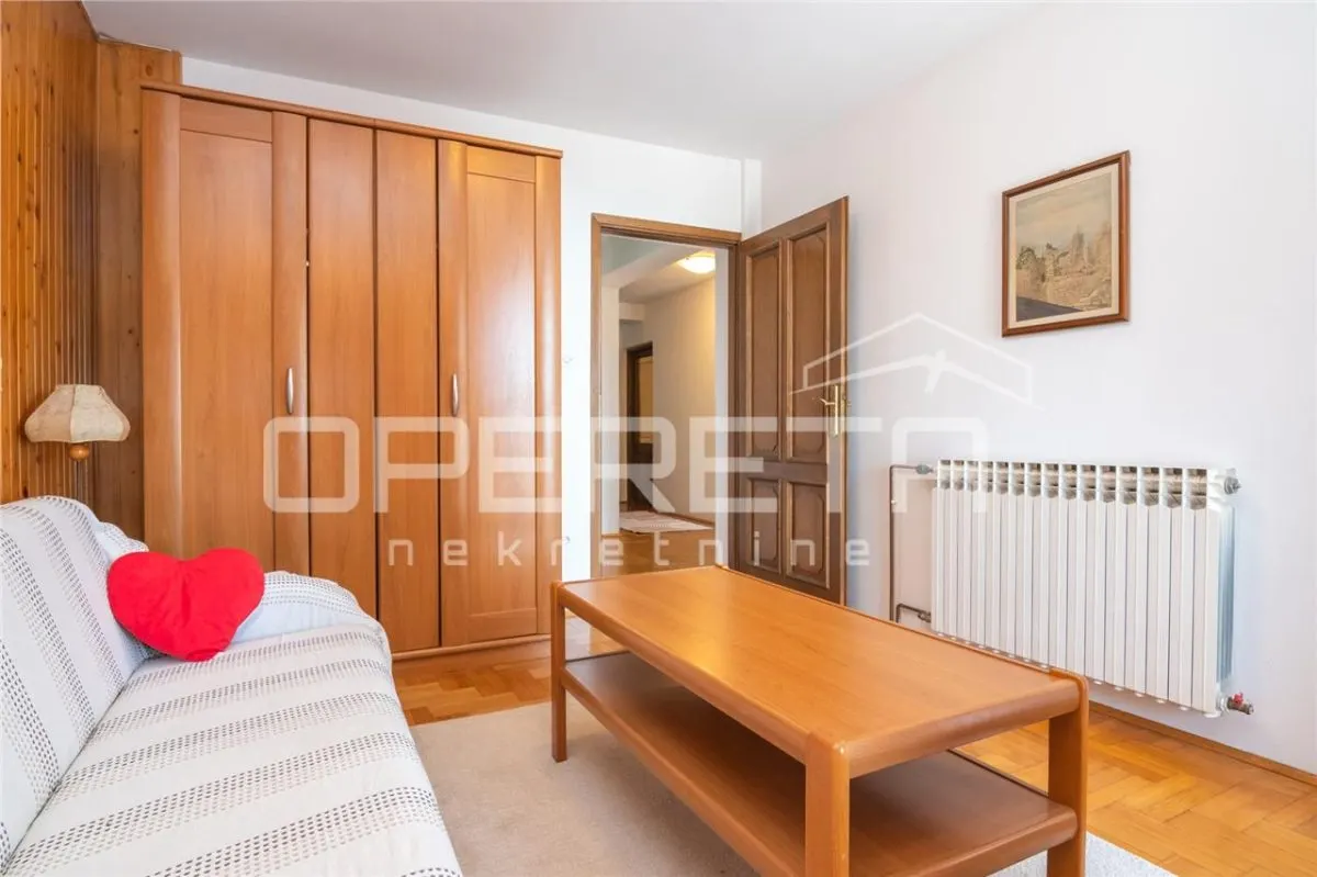 Appartement de Deux Chambres à Vendre à Zagreb, Sestine - foto 11