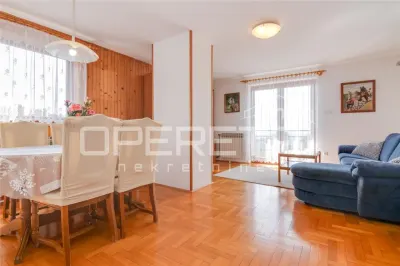 Appartement de Deux Chambres à Vendre à Zagreb, Sestine - foto 3