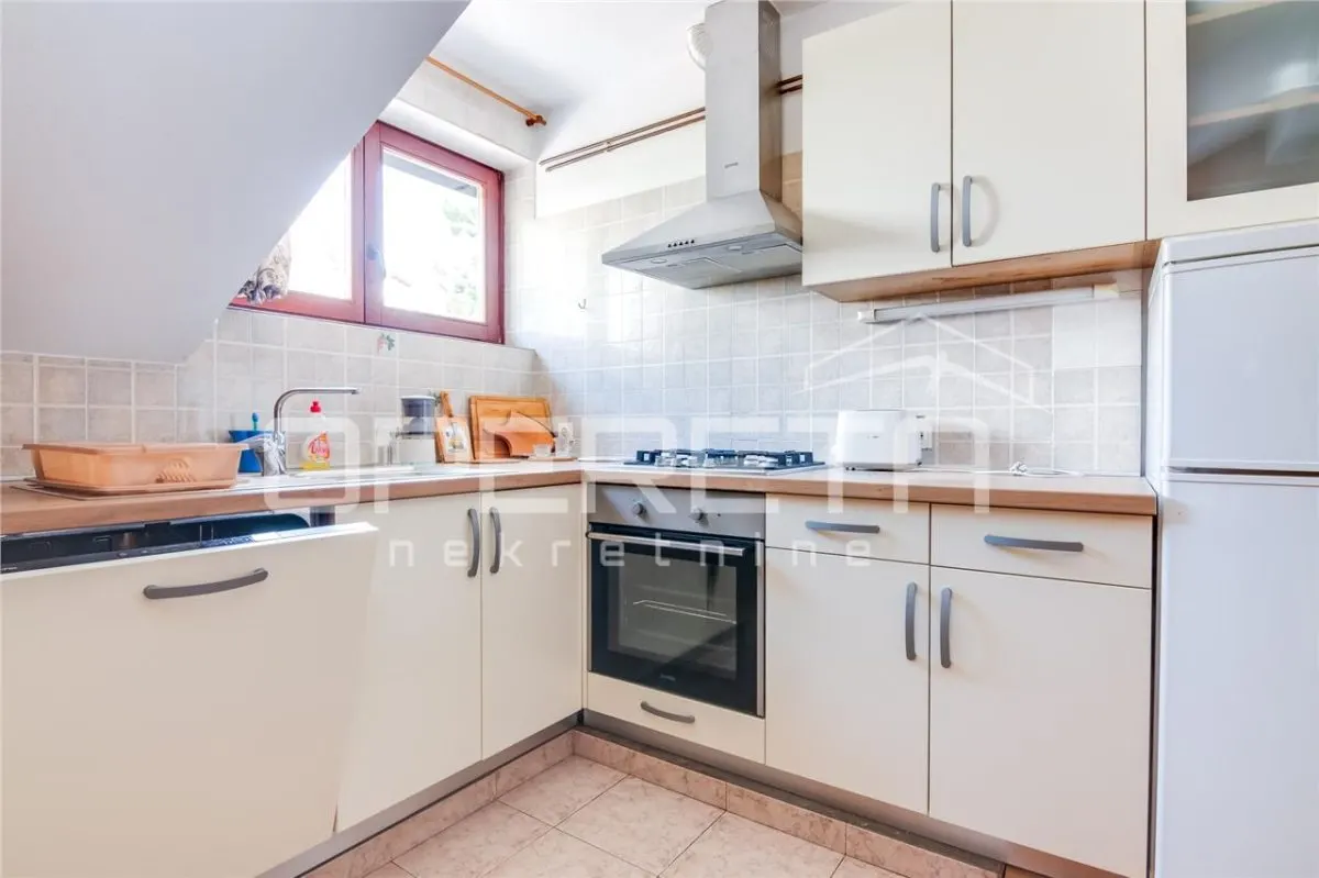 Appartement de Deux Chambres à Vendre à Zagreb, Sestine - foto 5