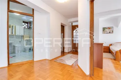 Appartement de Deux Chambres à Vendre à Zagreb, Sestine - foto 10