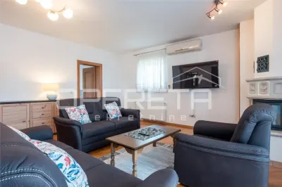 Appartement 4 Pièces à Louer à Zagreb, Bukovac - foto 3