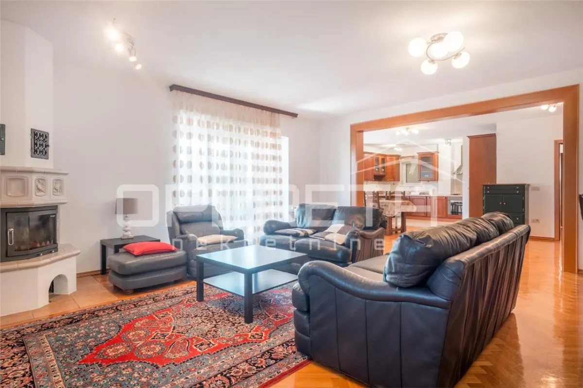 Appartement de Quatre Pièces à Louer à Zagreb, Bukovac - foto 2