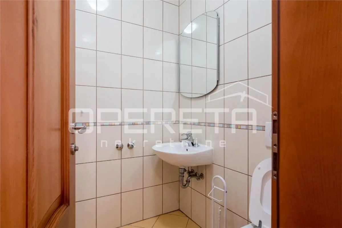 Appartement de Quatre Pièces à Louer à Zagreb, Bukovac - foto 16