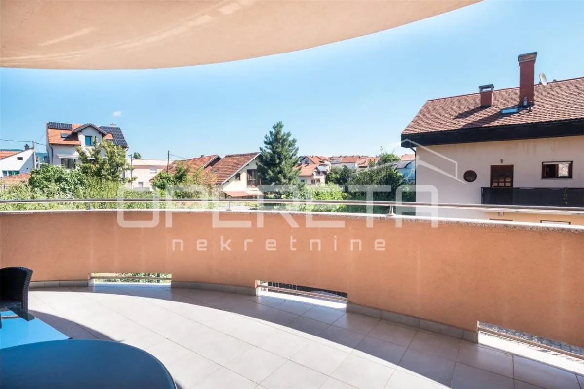 Appartement de Quatre Pièces à Louer à Zagreb, Bukovac - foto 18