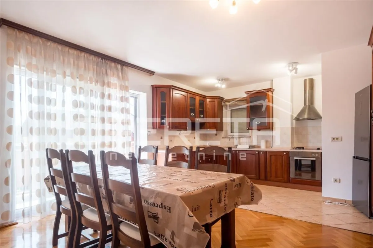 Appartement de Quatre Pièces à Louer à Zagreb, Bukovac - foto 6