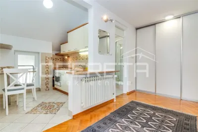 Appartement de Deux Chambres à Vendre à Zagreb, Vrhovec - foto 16