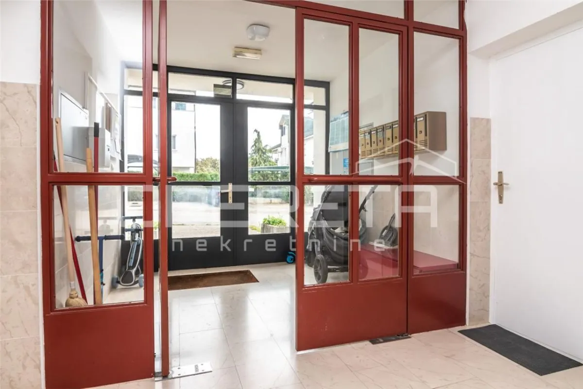 Appartement de Deux Chambres à Vendre à Zagreb, Vrhovec - foto 23
