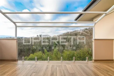Appartement à Vendre à Zagreb, Medveščak - Zagreb