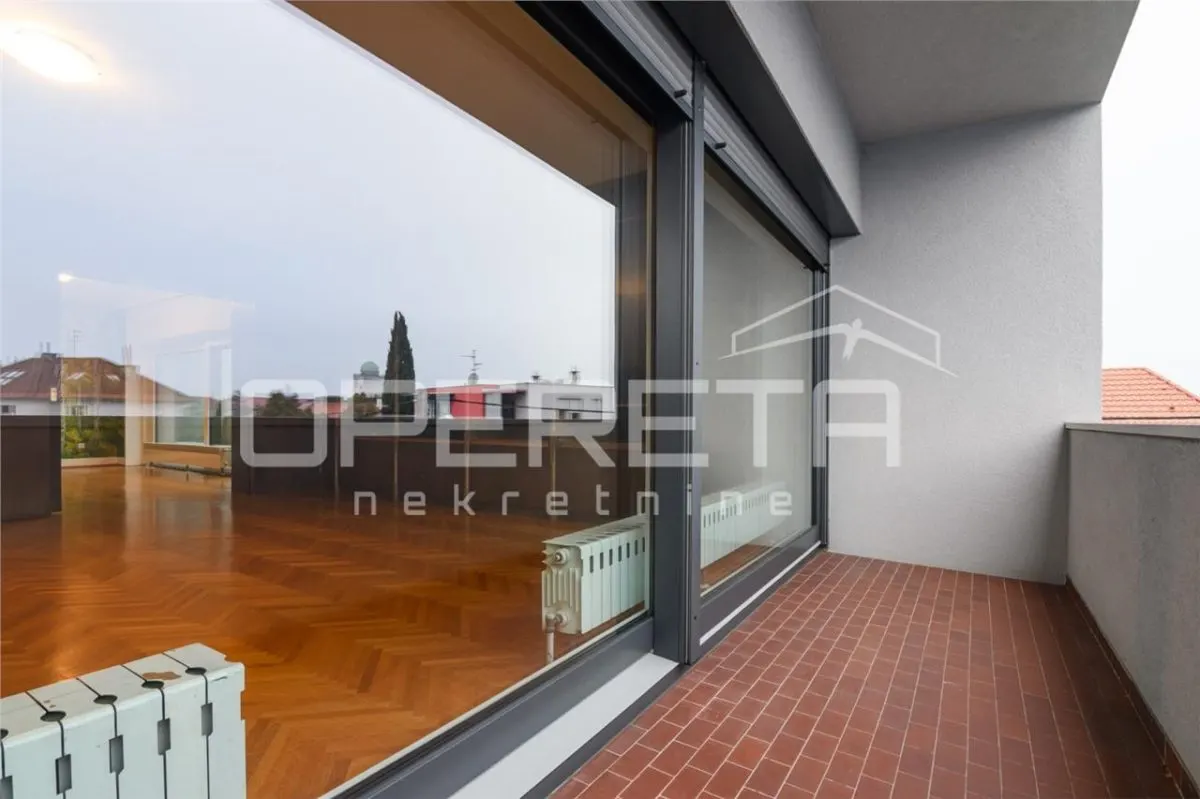 Apartamento de Cinco Habitaciones en Alquiler en Zagreb, Šalata - foto 16