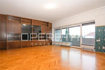Apartamento de Cinco Habitaciones en Alquiler en Zagreb, Šalata - foto 3