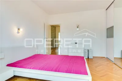 Apartamento de Tres Dormitorios en Alquiler en Zagreb, Croacia - foto 9