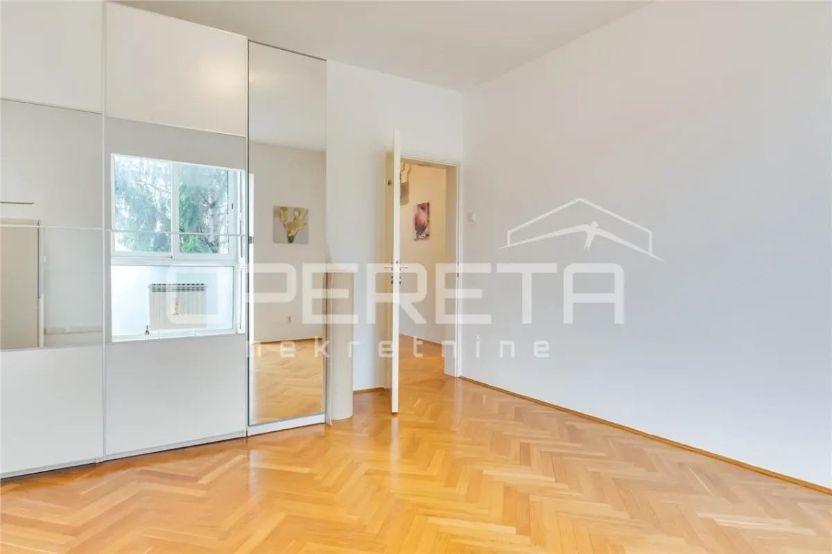 Apartamento de Tres Dormitorios en Alquiler en Zagreb, Croacia - foto 10