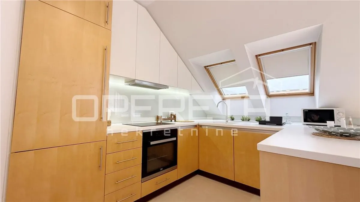 Apartamento de Tres Dormitorios en Alquiler en Zagreb, Croacia - foto 4