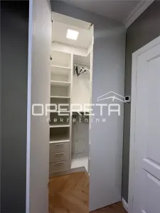 Appartement de Trois Pièces et Demie à Vendre à Zagreb, Croatie - foto 13