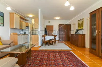 Appartement de Deux Chambres à Vendre à Zagreb, Croatie - foto 4