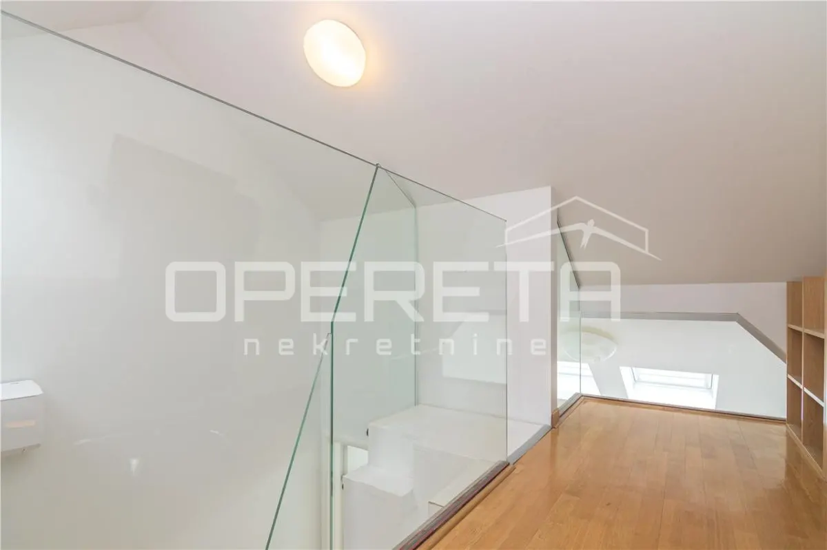 Apartamento de Dos Dormitorios en Venta en Zagreb, Croacia - foto 15
