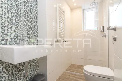 Apartamento de Dos Dormitorios en Venta en Zagreb, Croacia - foto 19