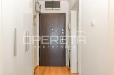 Appartement Deux Chambres à Louer à Zagreb, Svetice - foto 4