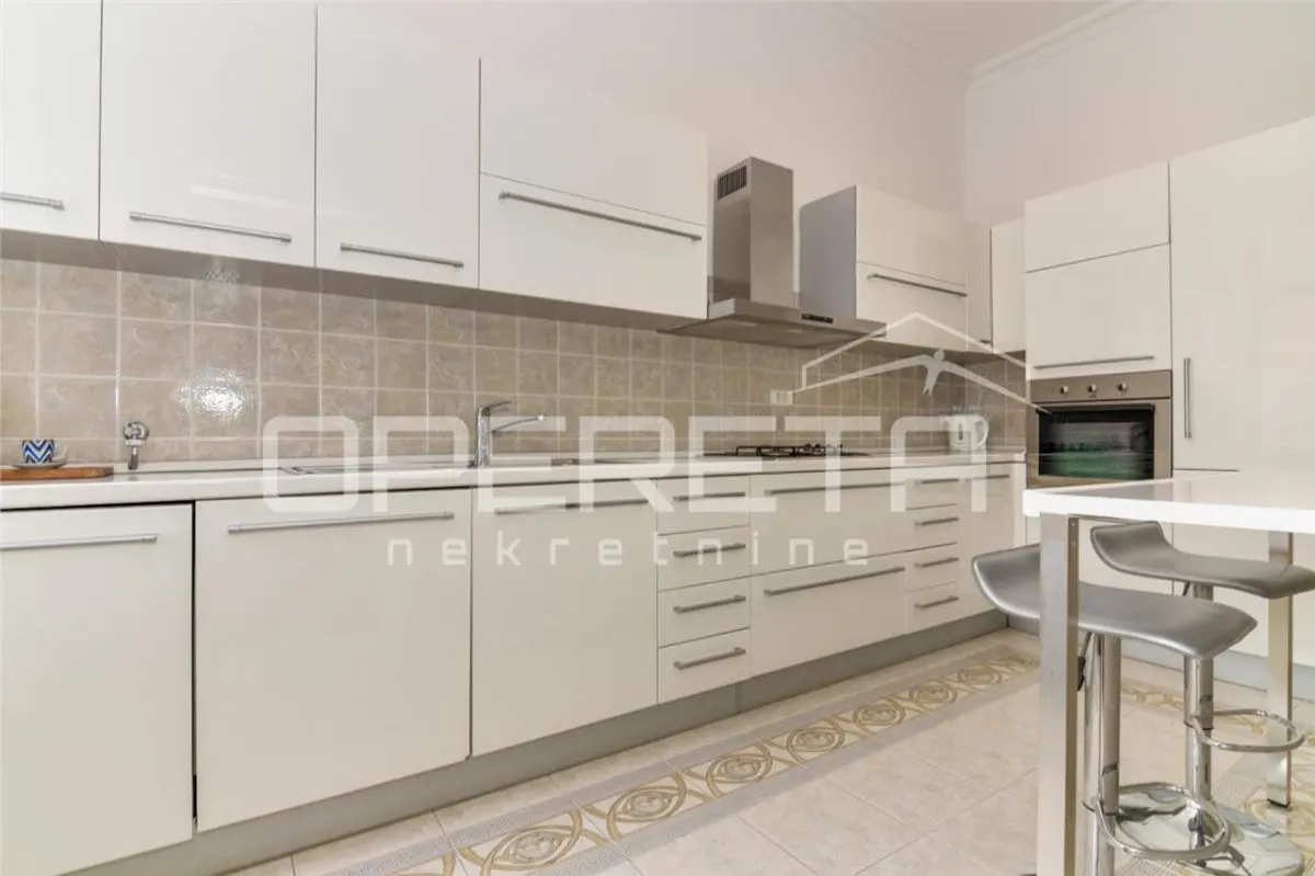Appartement de Luxe à Louer à Zagreb, Croatie – Centre Zrinjevac - foto 3