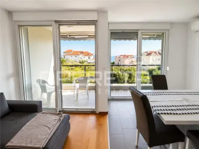Apartamento de Dos Dormitorios en Venta en Split, Croacia - foto 2