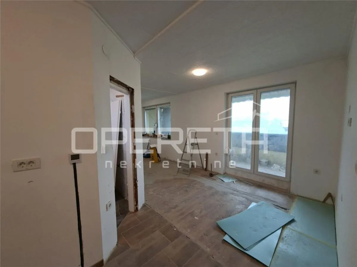 Apartamento de Un Dormitorio en Alquiler en Varazdin, Croacia - foto 1